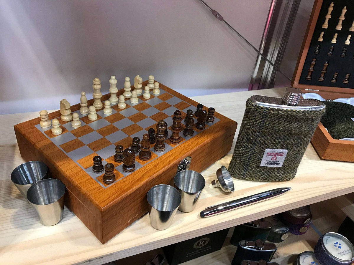 Harris Tweed 8oz Hip Flask Chess Gift Set