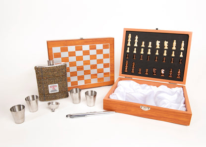 Harris Tweed 8oz Hip Flask Chess Gift Set